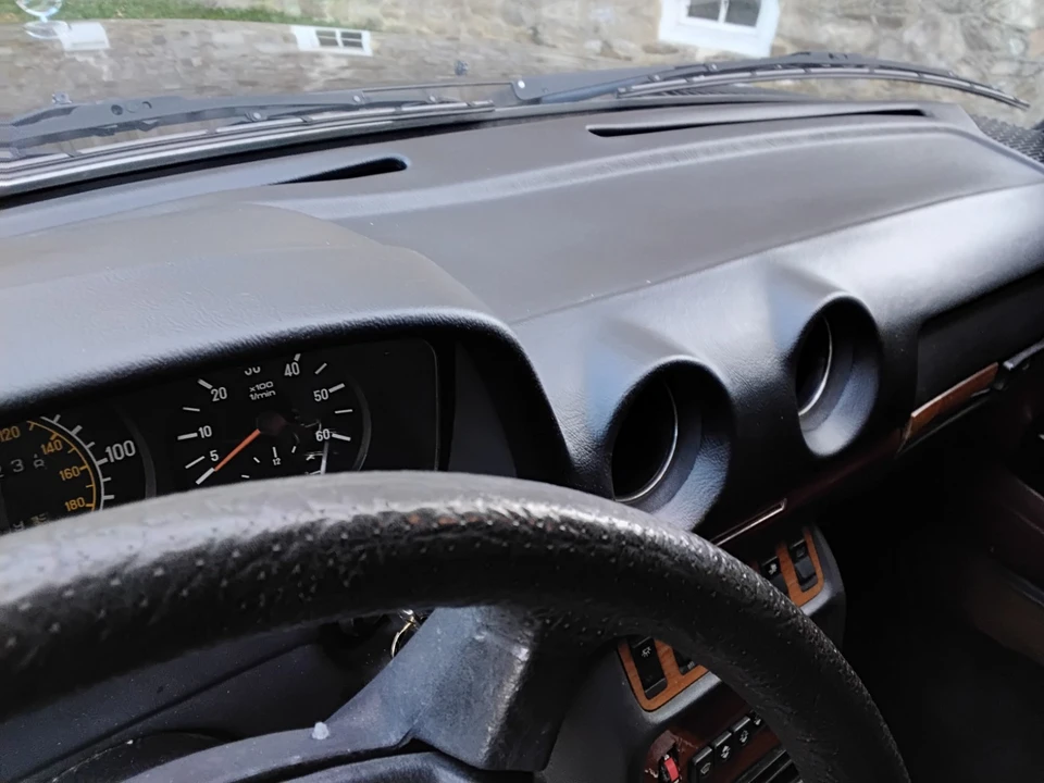 1985 Mercedes-Benz W124 E-Class - Image 16 of 18