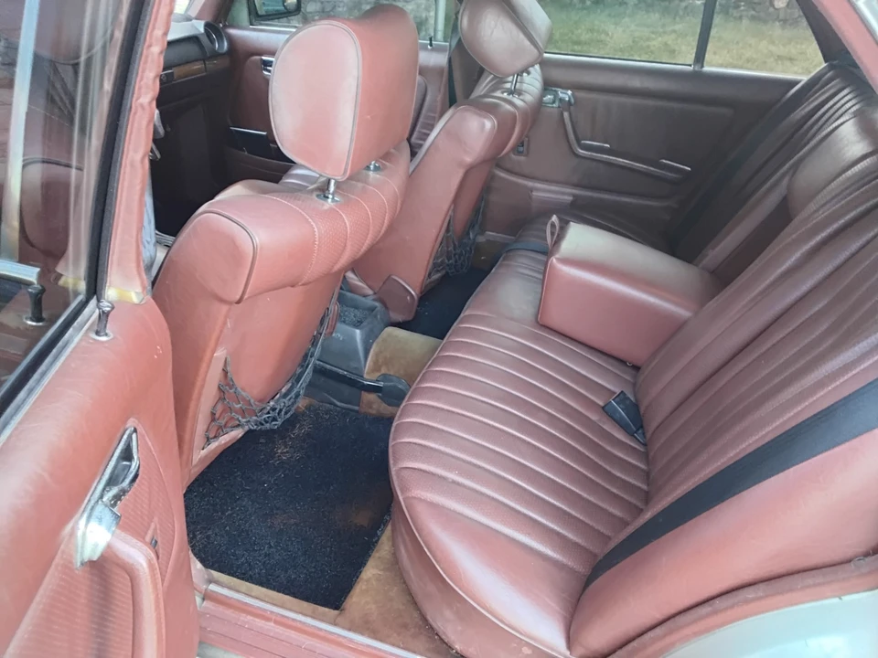 1985 Mercedes-Benz W124 E-Class - Image 10 of 18