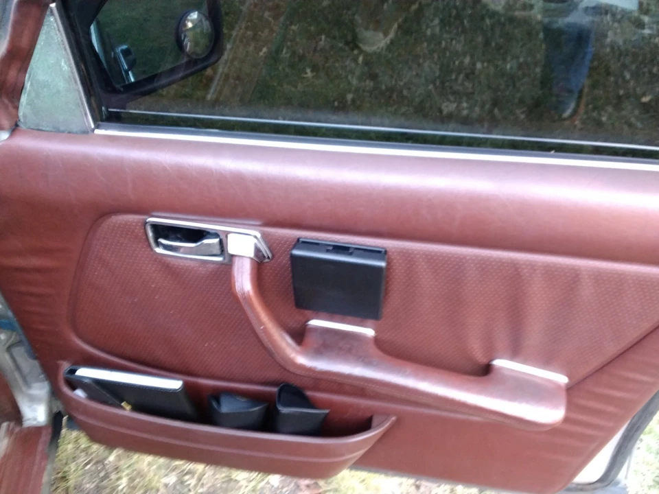 1985 Mercedes-Benz W124 E-Class - Image 14 of 18