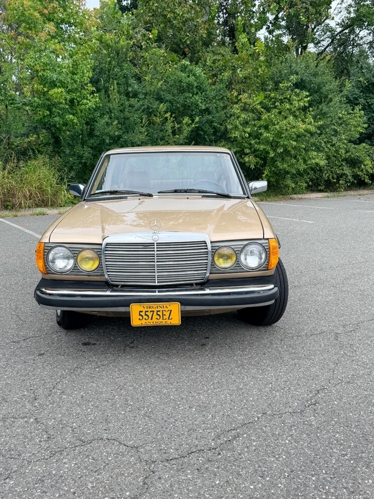 1985 Mercedes-Benz W124 E-Class - Image 6 of 31