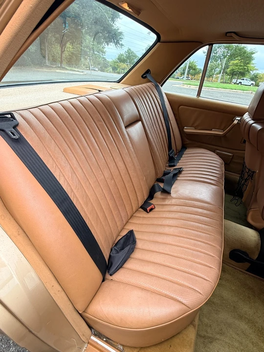 1985 Mercedes-Benz W124 E-Class - Image 28 of 31