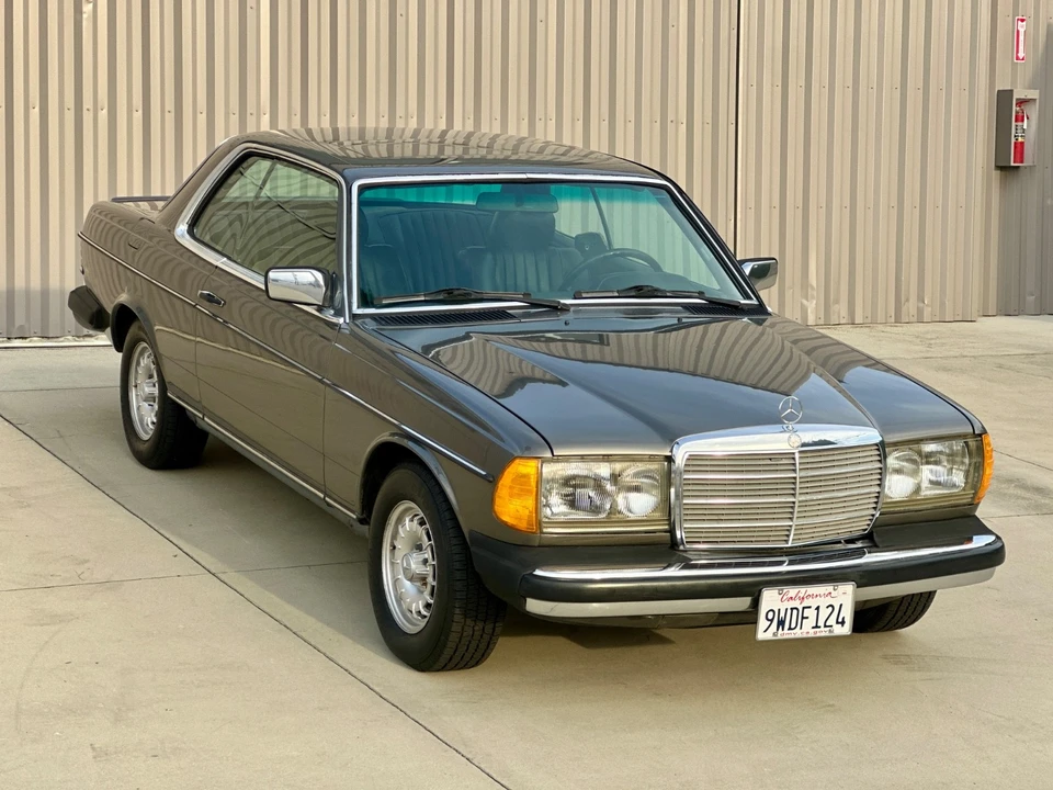 1985 Mercedes-Benz R107 SL-Class - Image 6 of 21