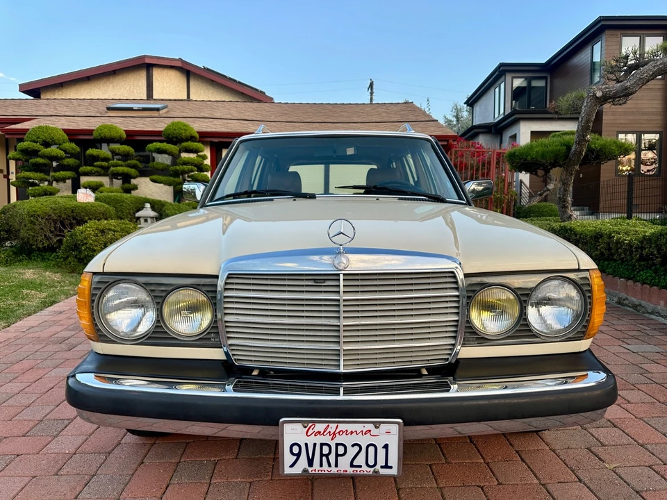 1985 Mercedes-Benz R107 SL-Class - Image 5 of 21