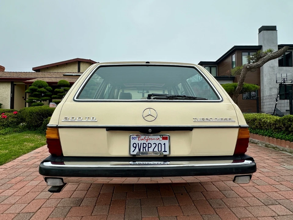 1985 Mercedes-Benz R107 SL-Class - Image 7 of 21