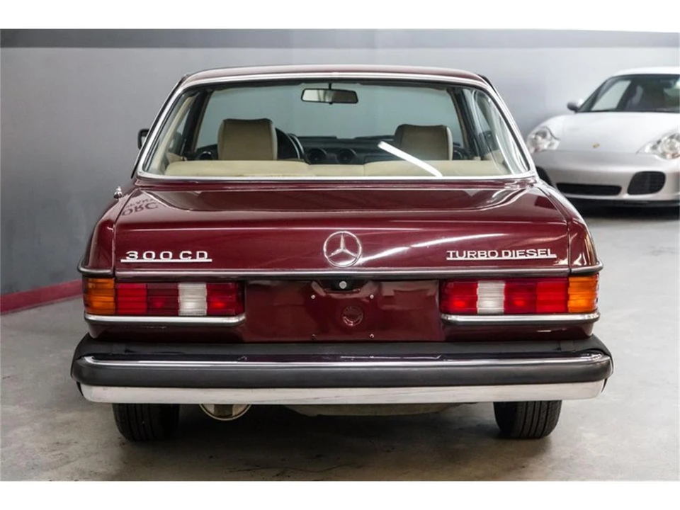 1985 Mercedes-Benz 190E - Image 6 of 31