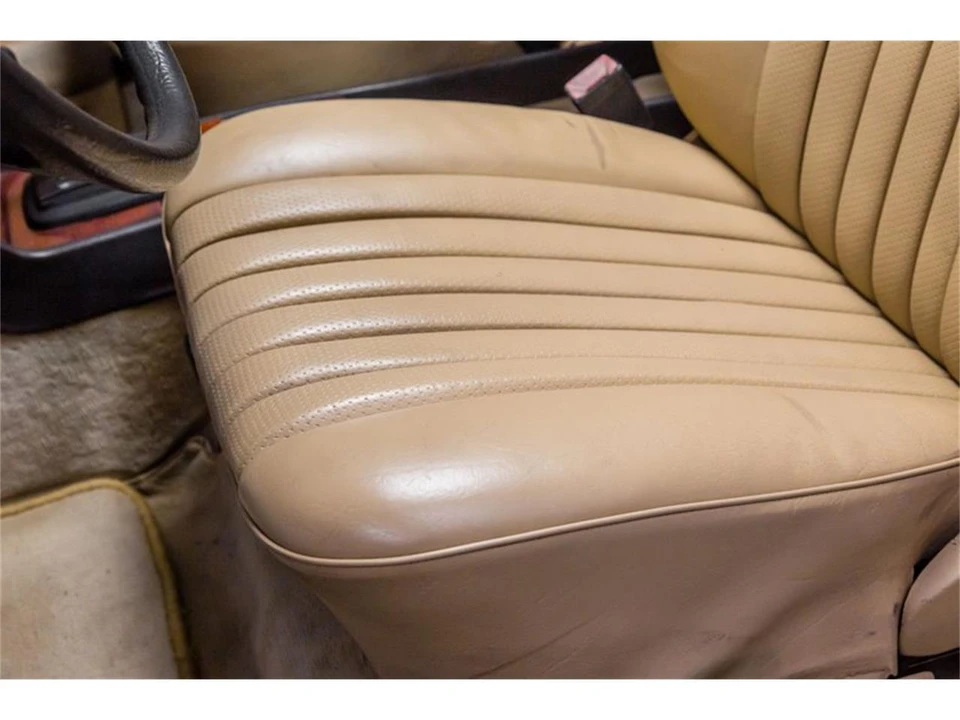 1985 Mercedes-Benz 190E - Image 18 of 31