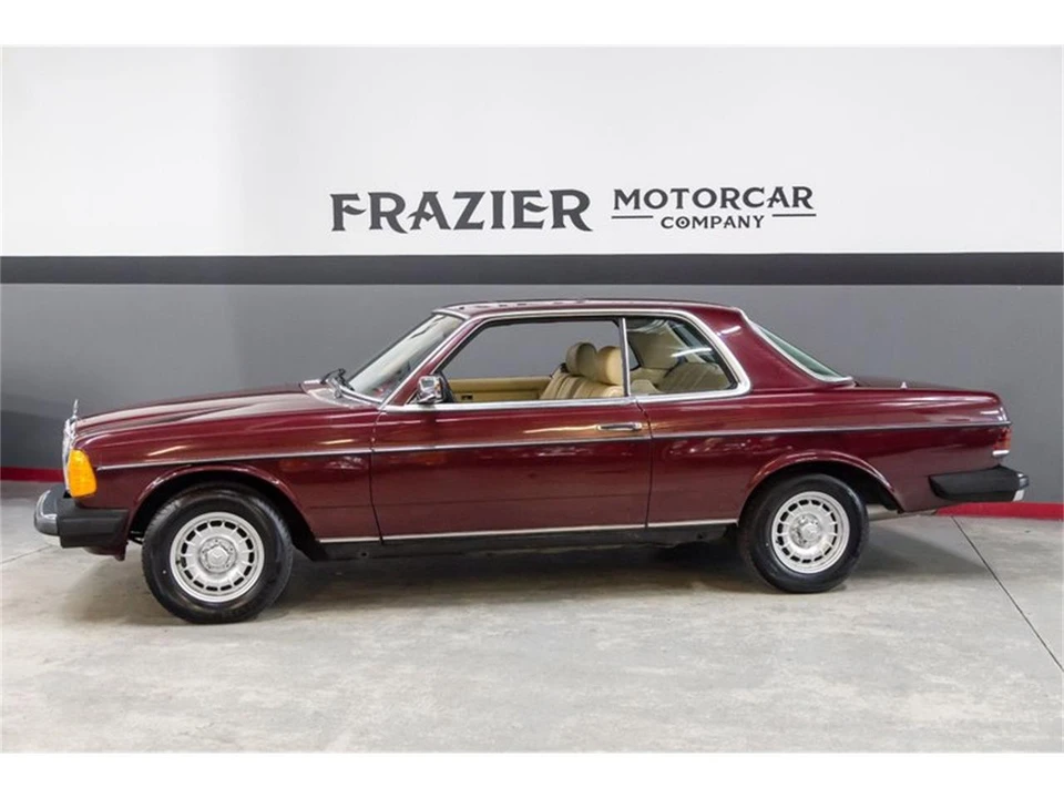 1985 Mercedes-Benz 190E - Image 2 of 31