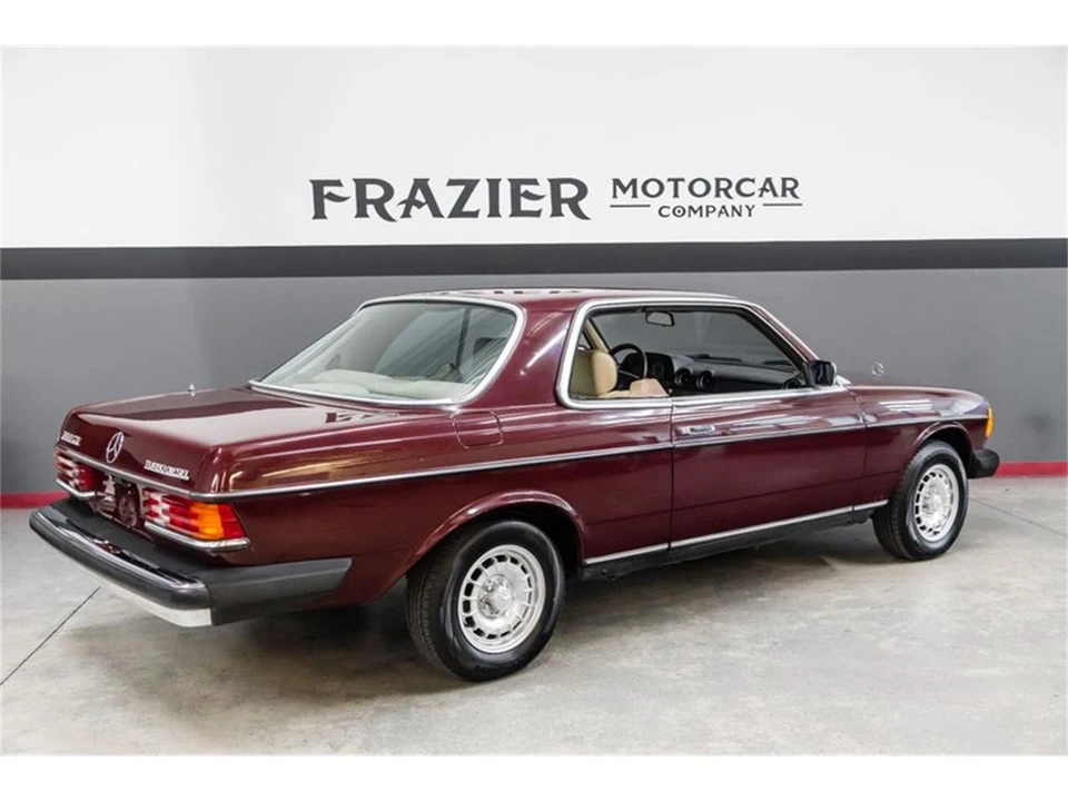 1985 Mercedes-Benz 190E - Image 7 of 31