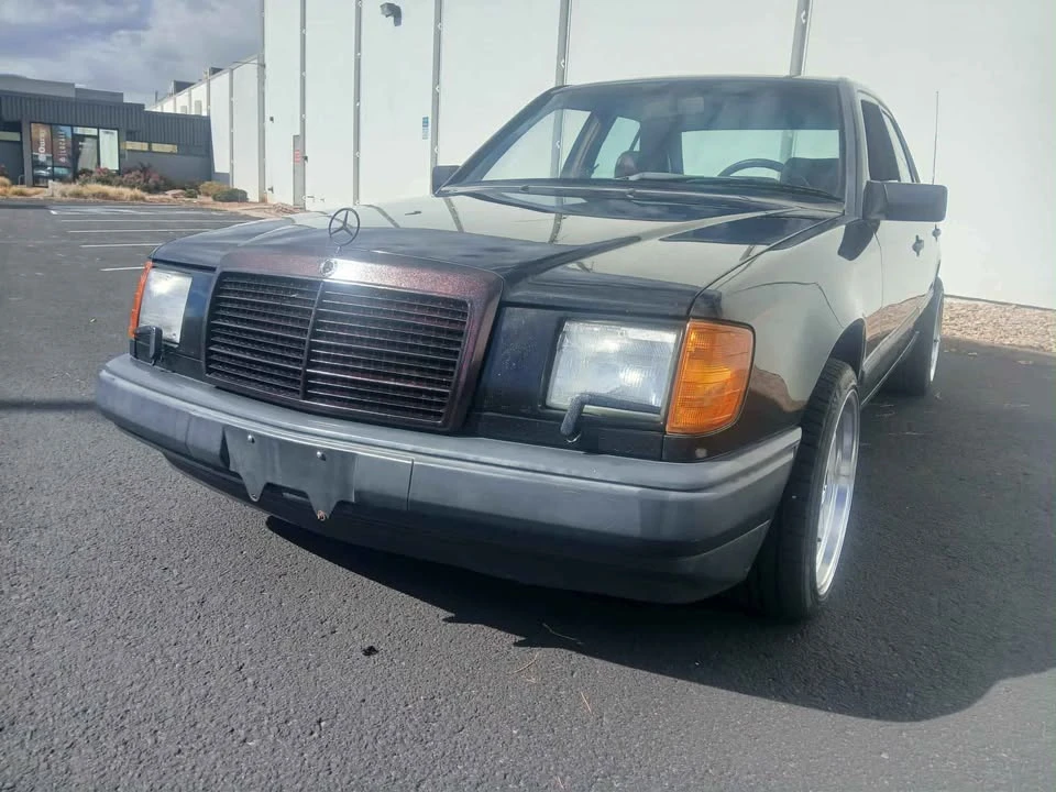 1985 Mercedes-Benz W124 E-Class - Image 8 of 20