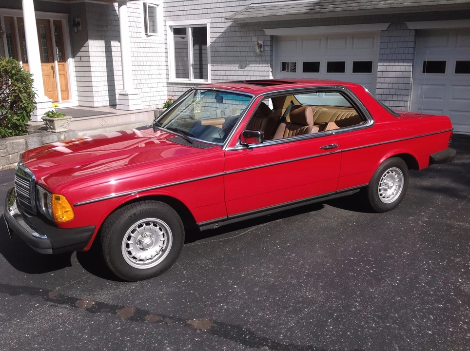 1985 Mercedes-Benz W123 Coupe (C123) - Image 2 of 31