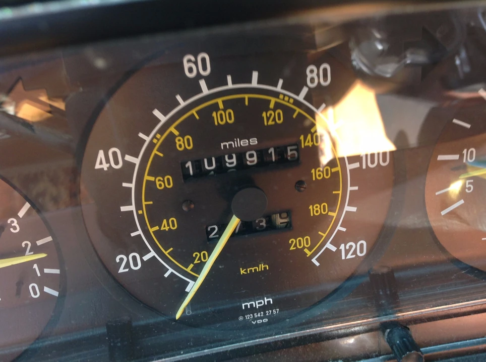 1985 Mercedes-Benz W123 Coupe (C123) - Image 16 of 31