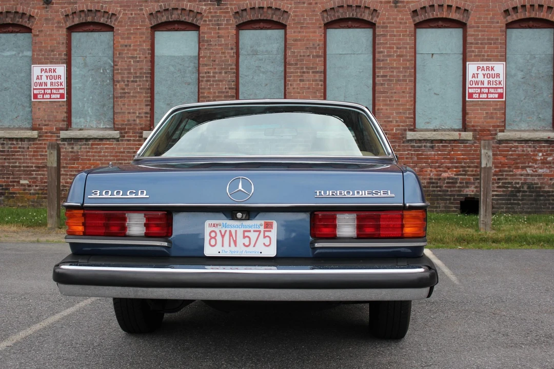 1985 Mercedes-Benz W123 Coupe (C123) - Image 15 of 31