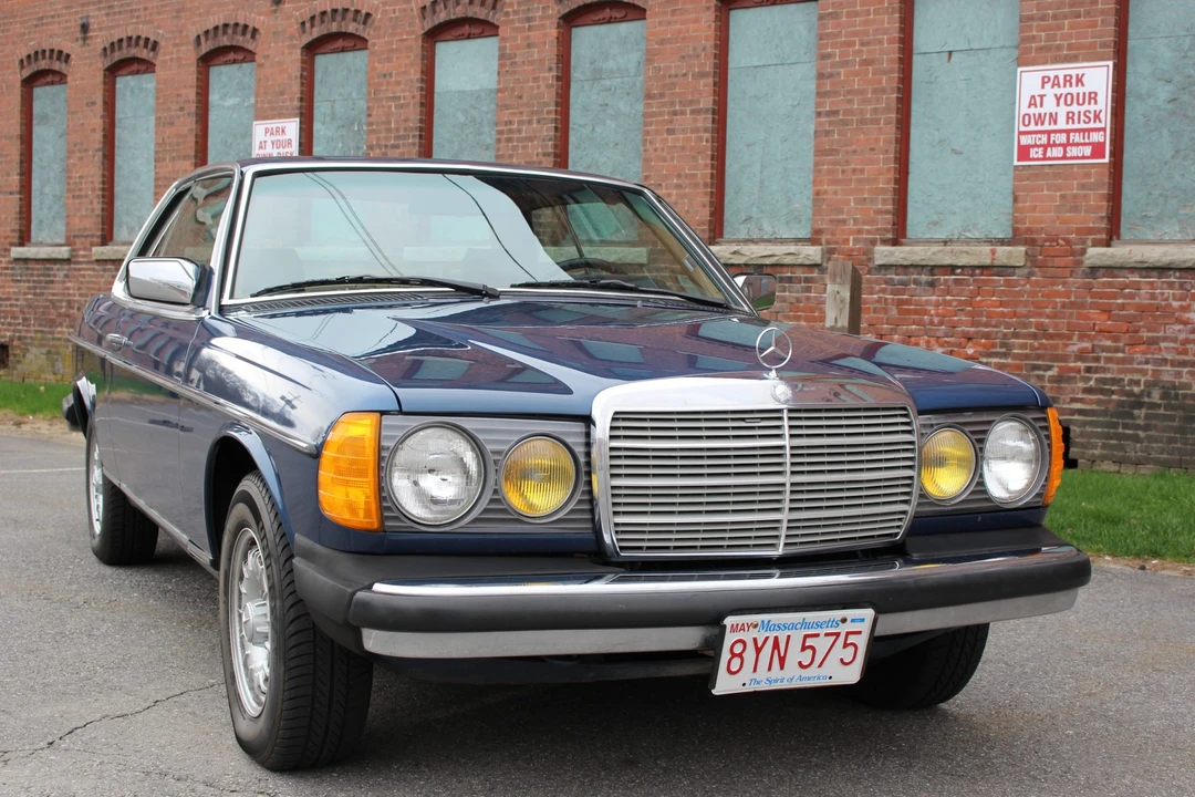 1985 Mercedes-Benz W123 Coupe (C123) - Image 19 of 31