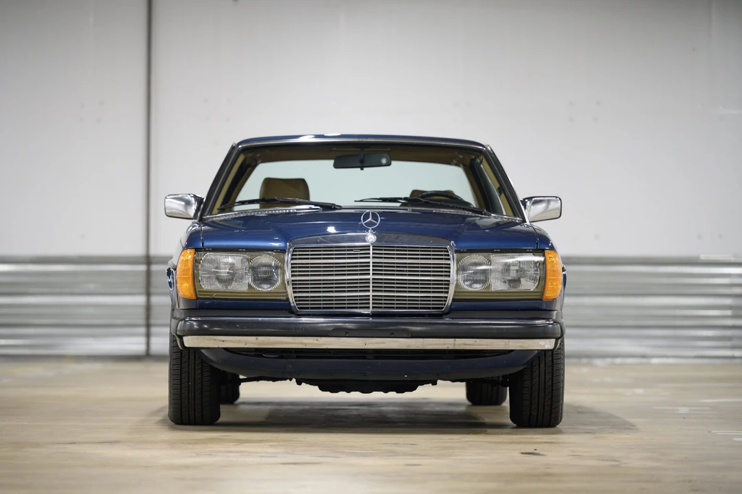 1985 Mercedes-Benz W123 Coupe (C123) - Image 15 of 31