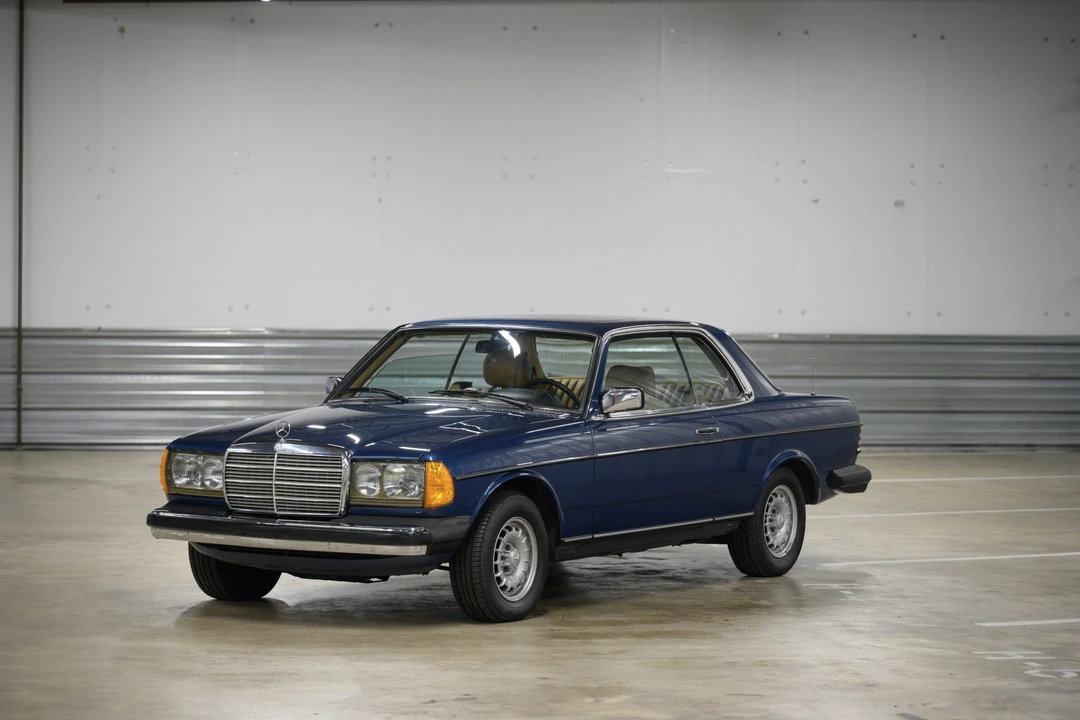 1985 Mercedes-Benz W123 Coupe (C123) - Image 2 of 31