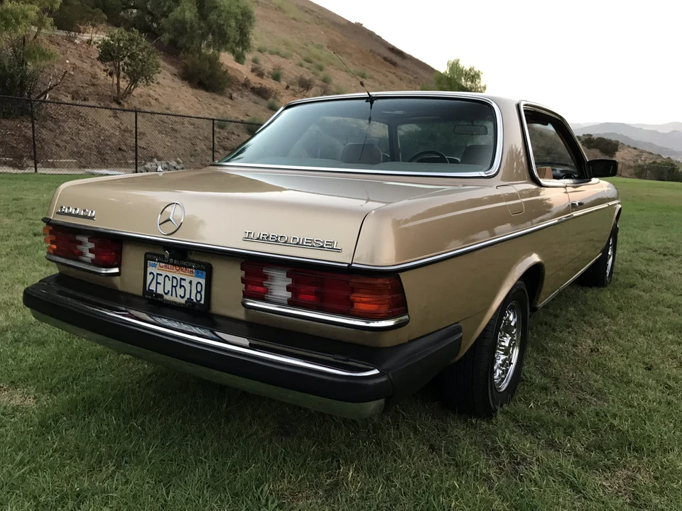 1985 Mercedes-Benz W123 Coupe (C123) - Image 11 of 31