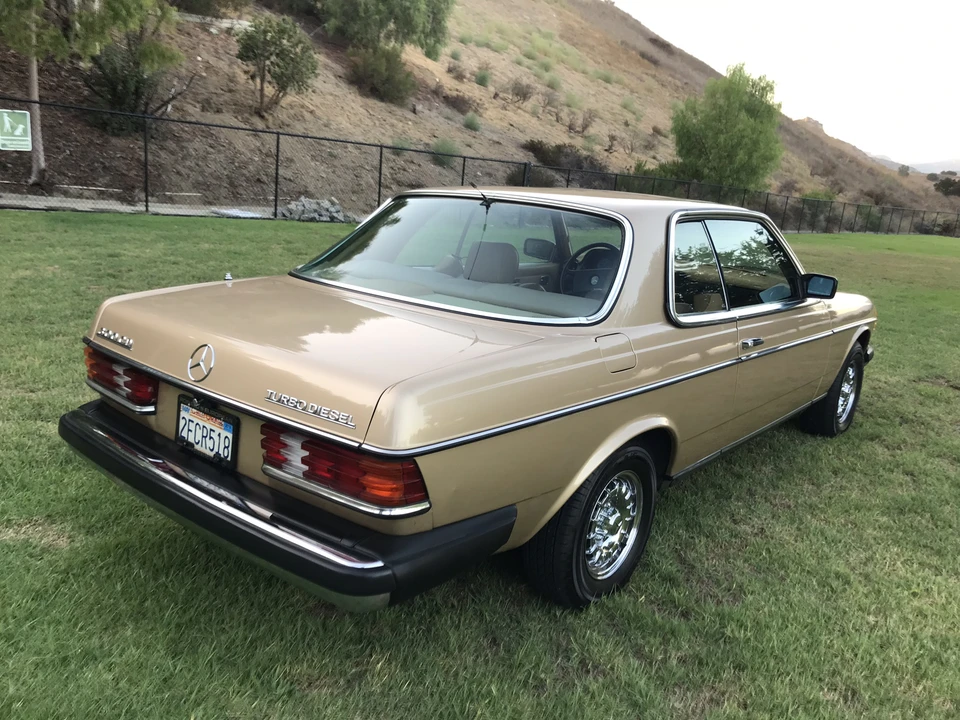 1985 Mercedes-Benz W123 Coupe (C123) - Image 10 of 31