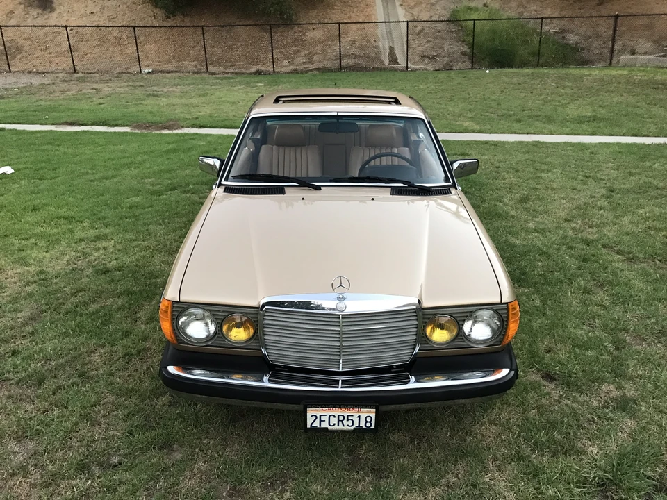 1985 Mercedes-Benz W123 Coupe (C123) - Image 4 of 31