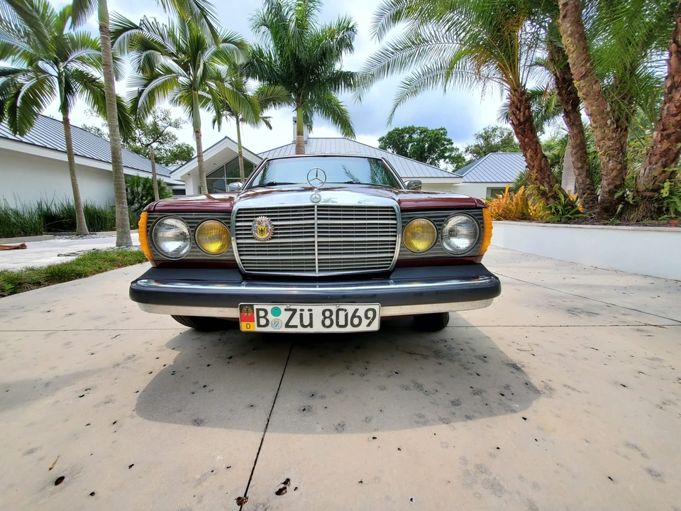1985 Mercedes-Benz W123 Coupe (C123) - Image 5 of 31