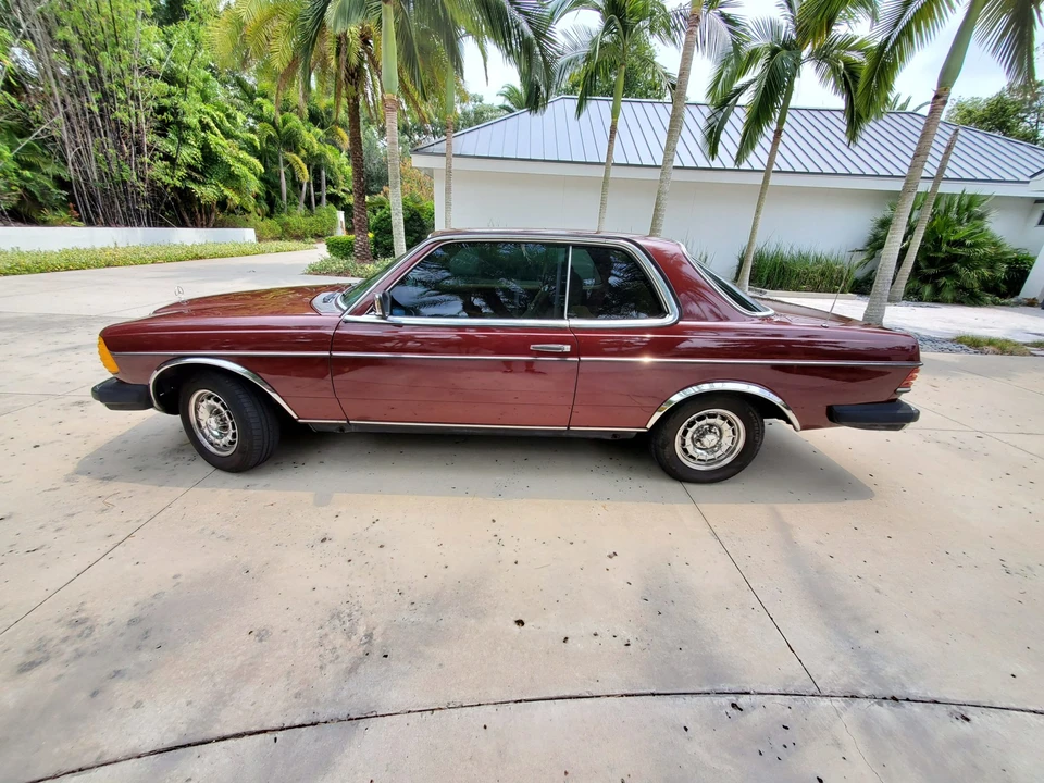 1985 Mercedes-Benz W123 Coupe (C123) - Image 9 of 31