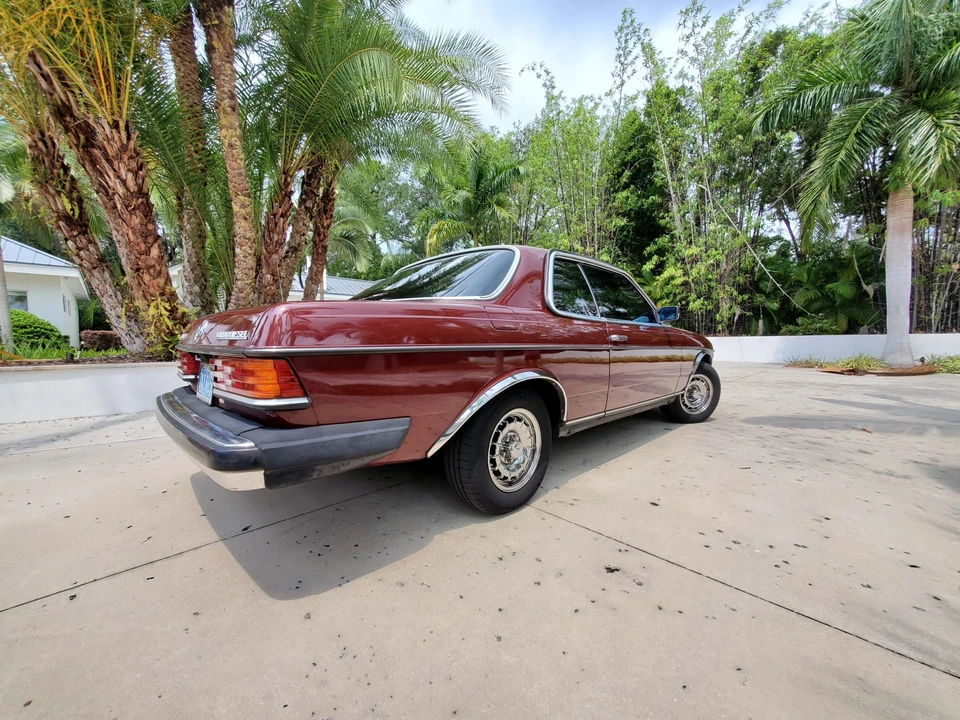 1985 Mercedes-Benz W123 Coupe (C123) - Image 14 of 31