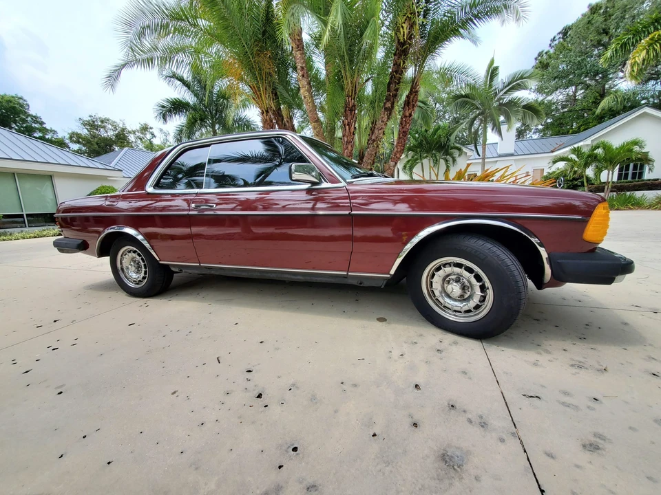 1985 Mercedes-Benz W123 Coupe (C123) - Image 16 of 31
