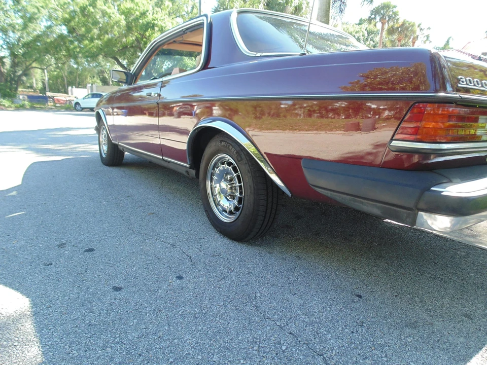 1985 Mercedes-Benz W123 Coupe (C123) - Image 27 of 31