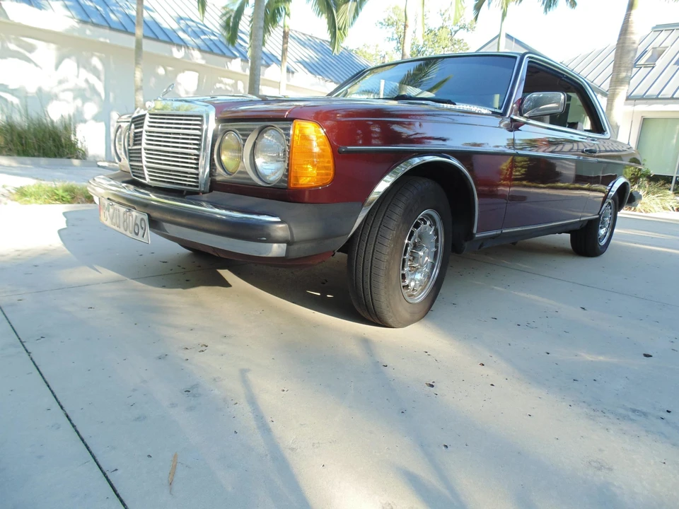 1985 Mercedes-Benz W123 Coupe (C123) - Image 21 of 31