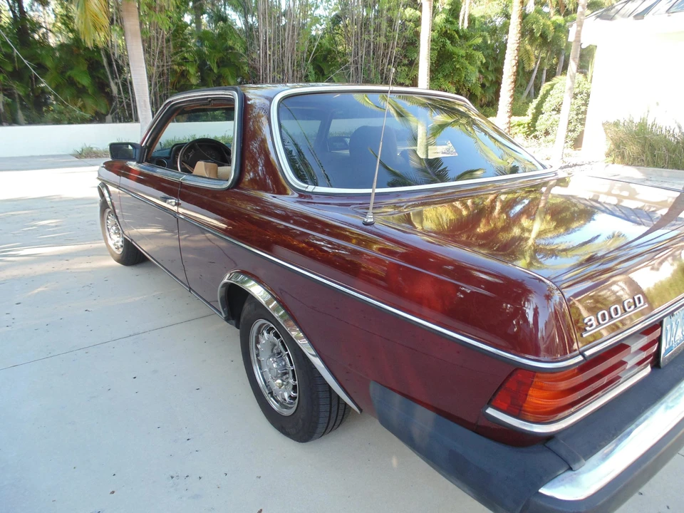 1985 Mercedes-Benz W123 Coupe (C123) - Image 28 of 31