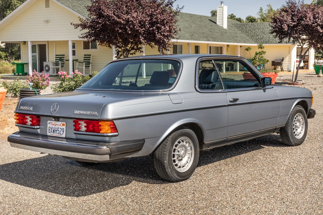 1985 Mercedes-Benz W123 Coupe (C123) - Image 6 of 31