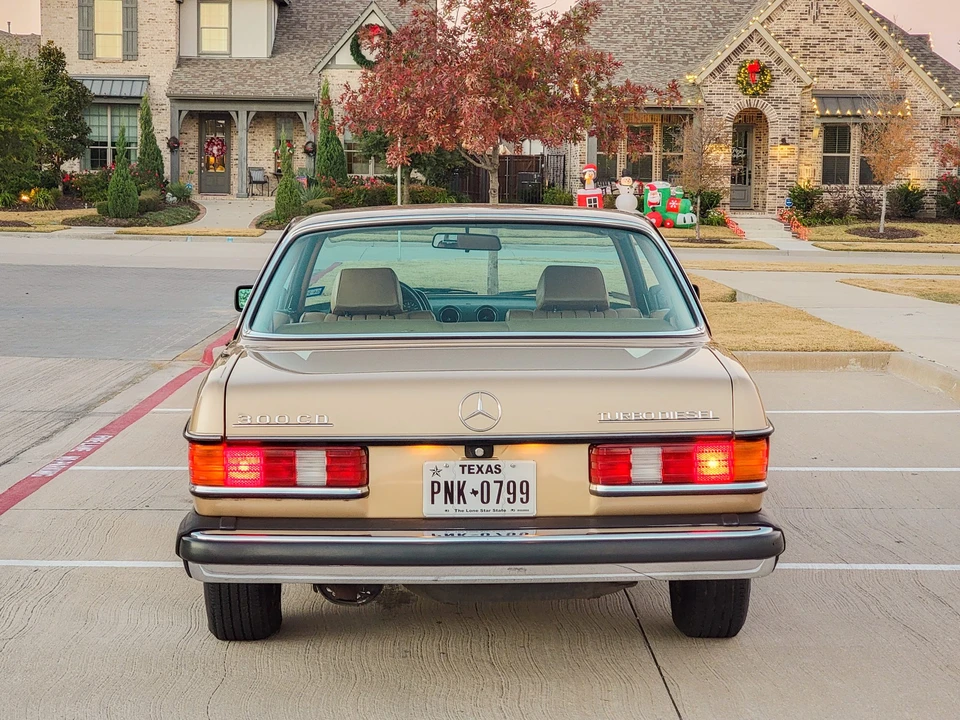 1985 Mercedes-Benz W123 Coupe (C123) - Image 7 of 31