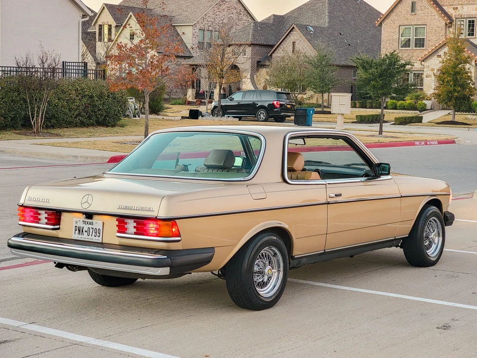 1985 Mercedes-Benz W123 Coupe (C123) - Image 6 of 31