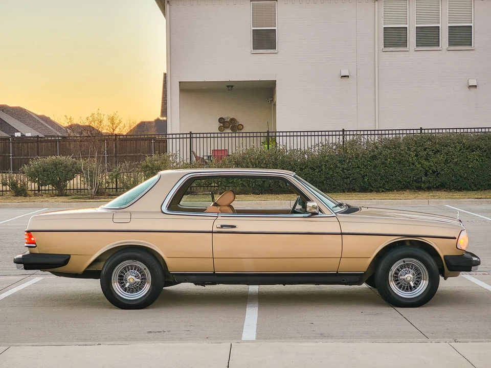1985 Mercedes-Benz W123 Coupe (C123) - Image 5 of 31