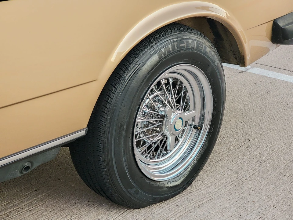 1985 Mercedes-Benz W123 Coupe (C123) - Image 15 of 31