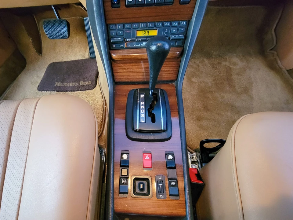 1985 Mercedes-Benz W123 Coupe (C123) - Image 24 of 31