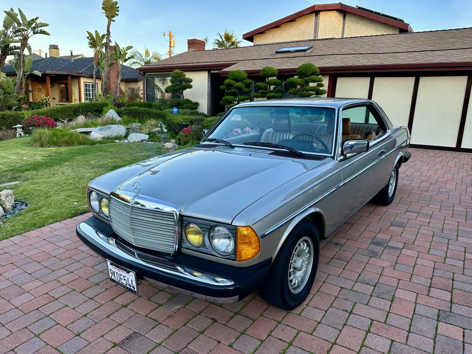 1985 Mercedes-Benz W123 Coupe (C123) - Image 19 of 31