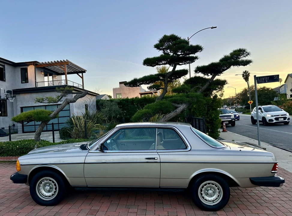 1985 Mercedes-Benz W123 Coupe (C123) - Image 21 of 31