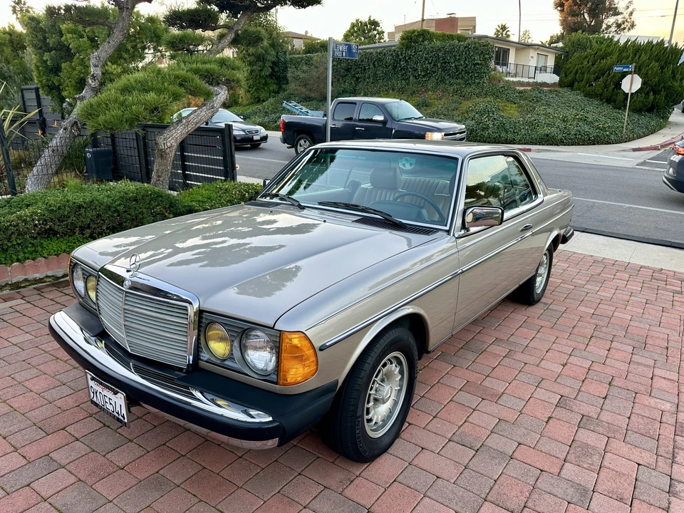 1985 Mercedes-Benz W123 Coupe (C123) - Image 20 of 31