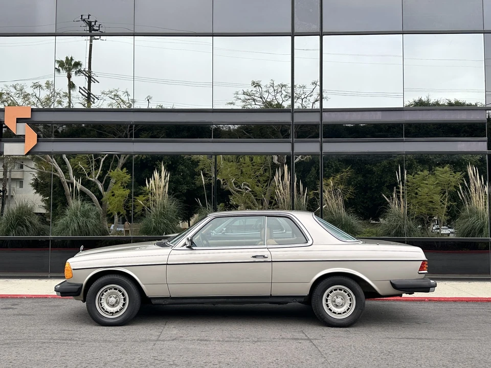 1985 Mercedes-Benz W123 Coupe (C123) - Image 6 of 31
