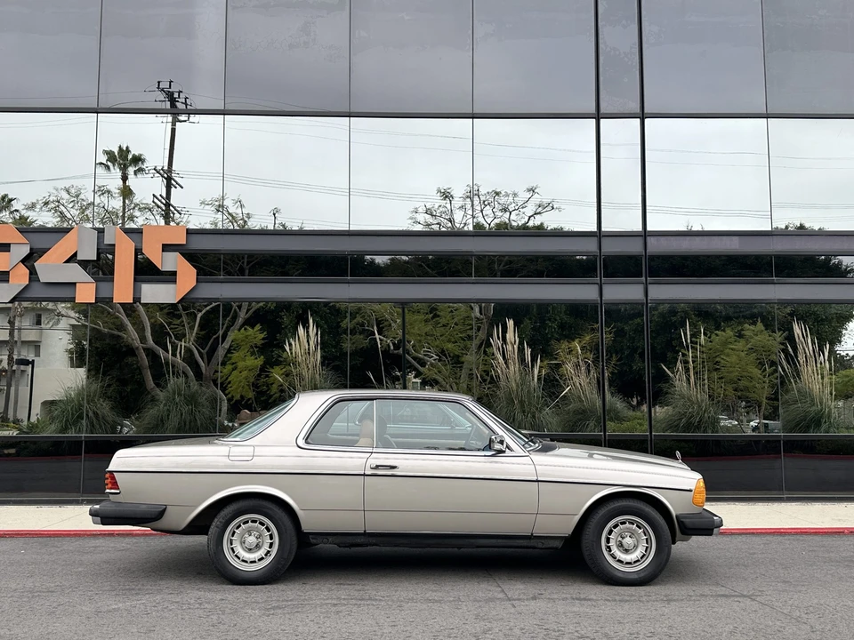 1985 Mercedes-Benz W123 Coupe (C123) - Image 13 of 31