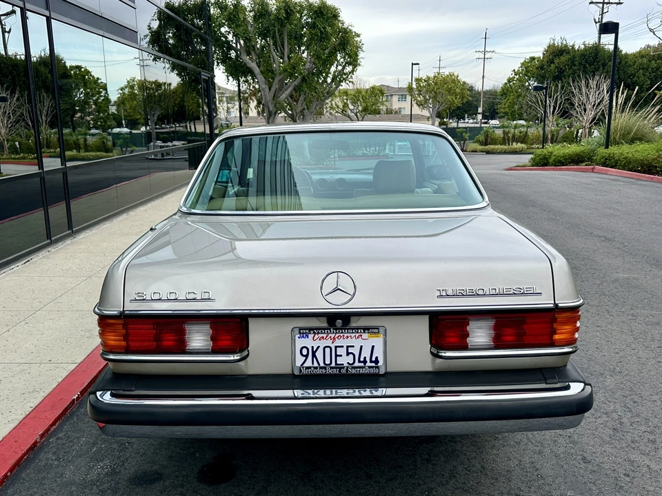 1985 Mercedes-Benz W123 Coupe (C123) - Image 9 of 31