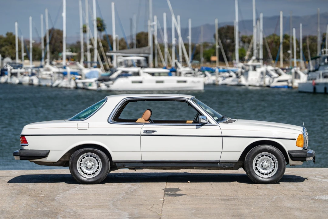 1985 Mercedes-Benz W123 Coupe (C123) - Image 6 of 31