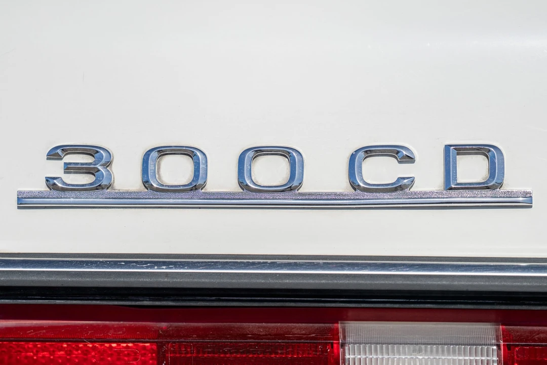 1985 Mercedes-Benz W123 Coupe (C123) - Image 24 of 31
