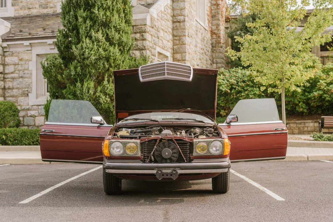 1985 Mercedes-Benz W123 Coupe (C123) - Image 13 of 31