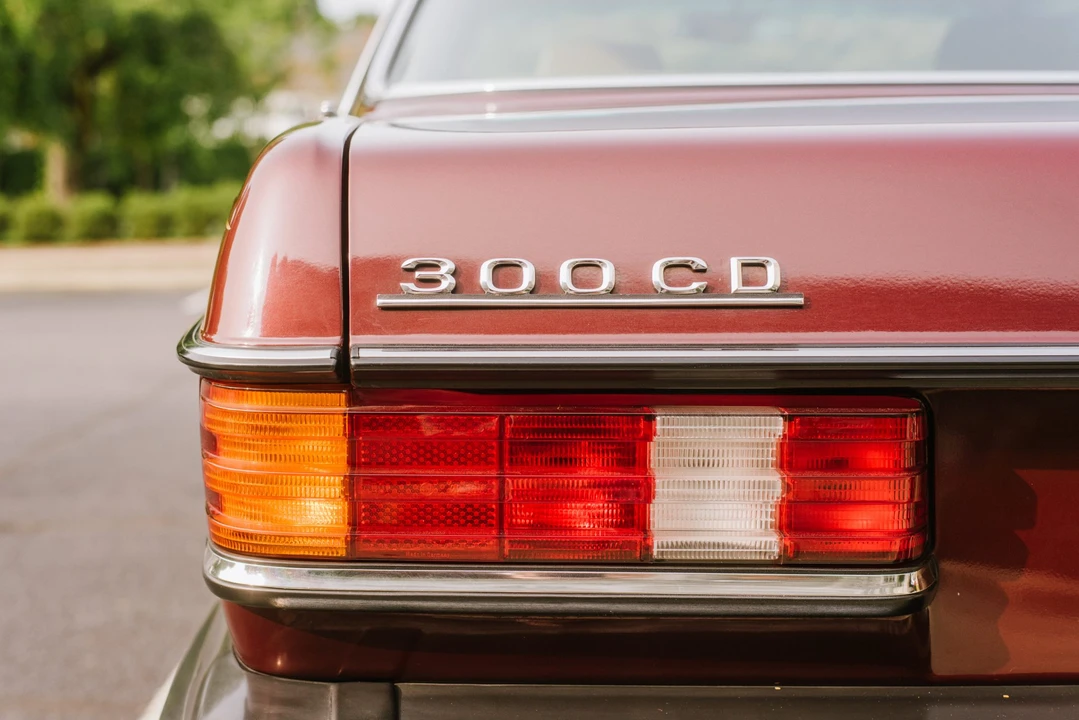1985 Mercedes-Benz W123 Coupe (C123) - Image 30 of 31