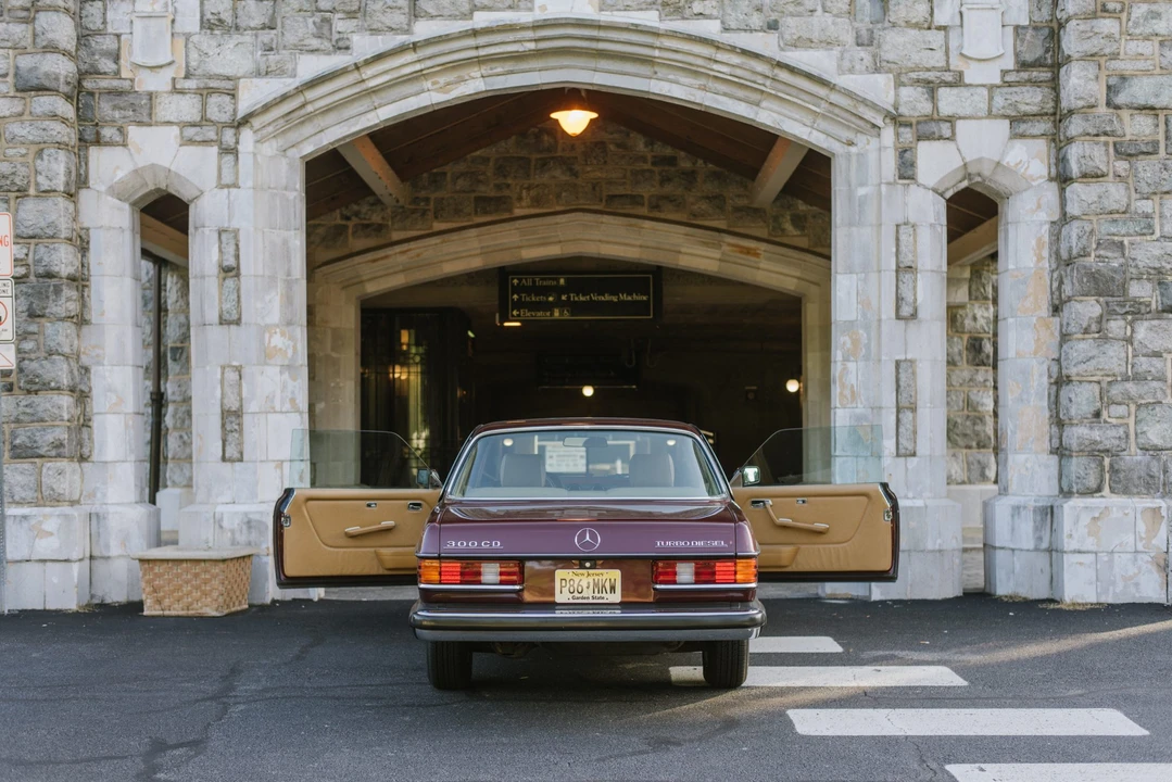 1985 Mercedes-Benz W123 Coupe (C123) - Image 17 of 31