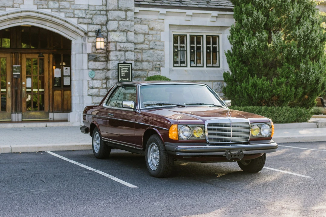1985 Mercedes-Benz W123 Coupe (C123) - Image 12 of 31