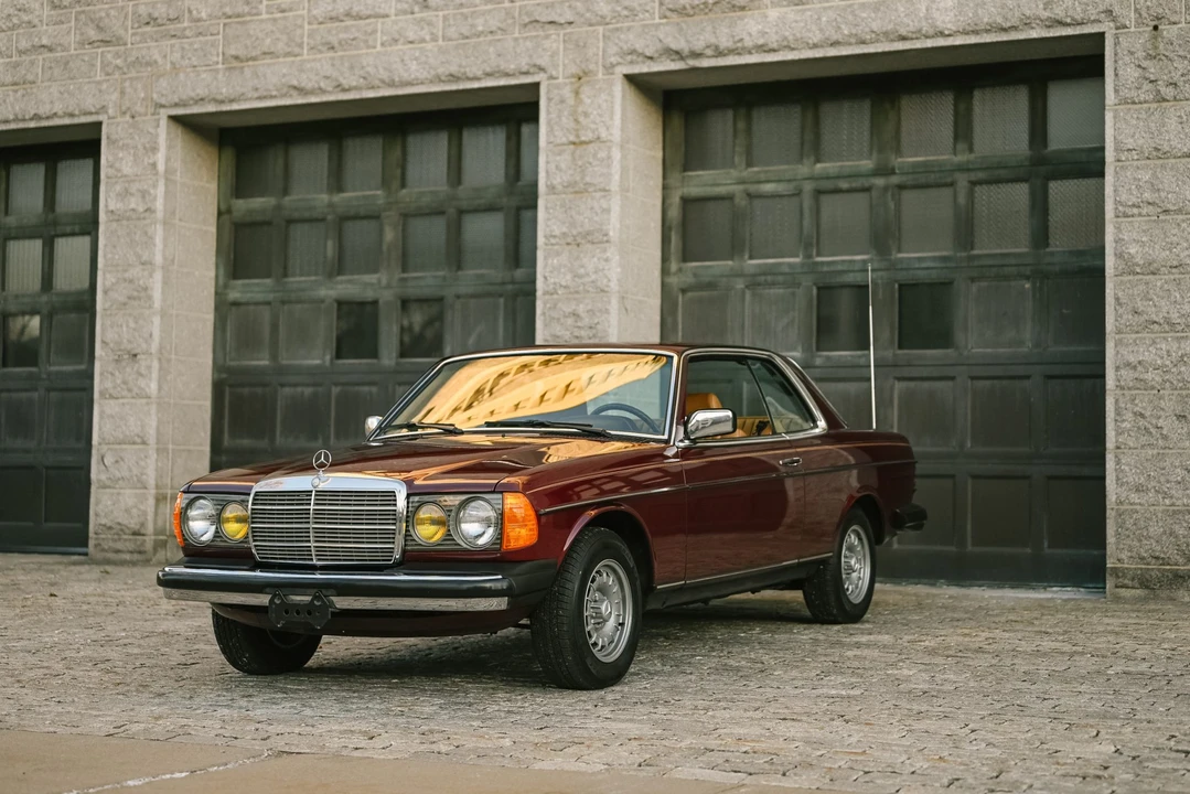 1985 Mercedes-Benz W123 Coupe (C123) - Image 3 of 31