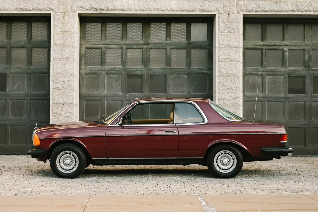 1985 Mercedes-Benz W123 Coupe (C123) - Image 5 of 31