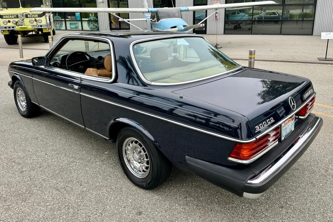 1985 Mercedes-Benz W124 E-Class - Image 4 of 31